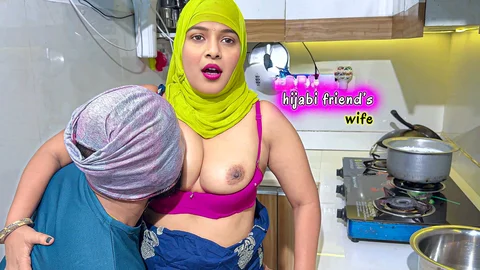 69 Pose- Muslim Hijabi Neighbor Came for Sugar.i Fuck Her with Exchange of Sugar.