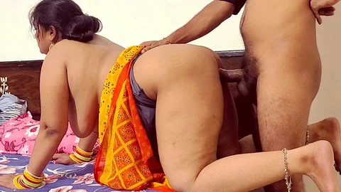 Indian Wife Hot XXX Fuck with Servant.