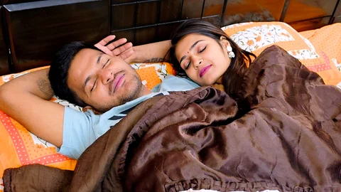Indian Desi Cpuple Hardcore Morning Sex and Fucking Video