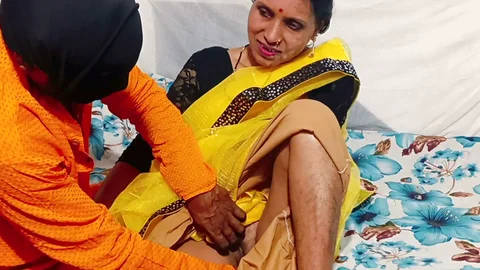 pehela night me chuth phad diya. Indian Asian romantic Hot couple