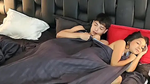 I Share A Bed With My Stepsister And Her Dad, And We Fuck Behind His Back In The Same Bed