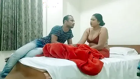 Desi Village Bhabhi hardcore rough sex! Real Homemade sex
