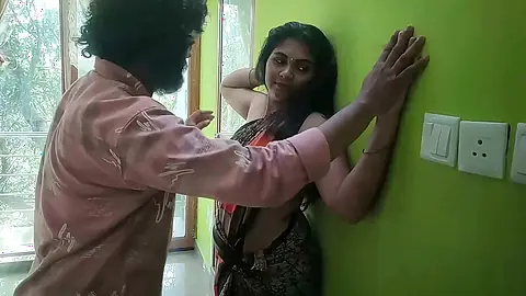 Desi Bhabhi Blouse less Saree Romance with Devar – Hot Boobs Sucking