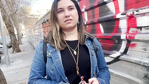 PutaLocura - Torbe seduce por la calle a latina cachonda Ana Bad y se la folla