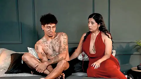 Stepmother supports her stepson after his breakup with his girlfriend