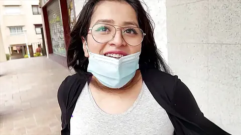 PutaLocura - Pilladas a inocente chubby tetona Dessy termina con sexo muy caliente