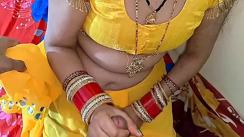 21 year old Indian Just Married Wife First time Orgasam Desi Woman