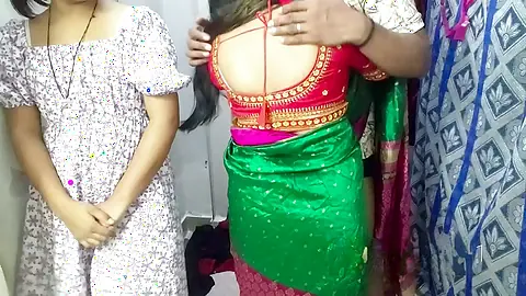 Indian Desi Bhabhi And Her Friend Sex With Her Bestfriend. Indian Desi Threesome Sex In Saree.