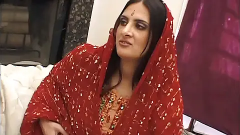 Cute indian girl is doing a porn casting to raise money for her ill stepsister