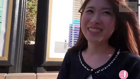 Pussy-job with store clerk Yuki-san! 